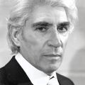 Frank Finlay