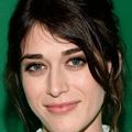 Lizzy Caplan