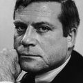 Oliver Reed