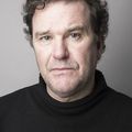 Douglas Hodge